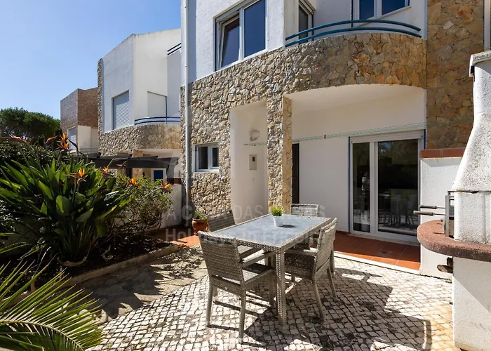 Catarina By Acasadascasas Tatil Evi Ericeira